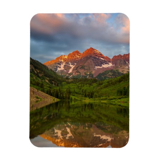 Maroon Bells Reflektieren in Calm Maroon Magnet (Vertikal)
