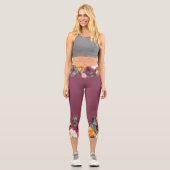 Maroon Blume Borders Capri Leggings (Vorderseite)