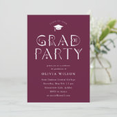Maroon Celestial Typografy Grad Party Einladung (Stehend Vorderseite)