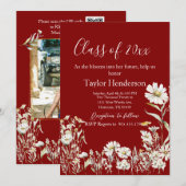 Maroon & Daisy Photo Greenery Graduation Einladung (Vorne/Hinten)