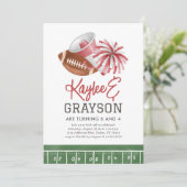 Maroon Football und Cheerleader Joint Geburtstag Einladung (Stehend Vorderseite)