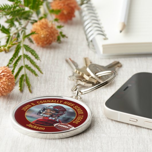 Maroon Gold Football Player Photo Commemorative Schlüsselanhänger (Seite)