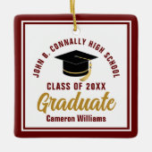 Maroon Gold Graduate 2023 Personalisierte Weihnach Keramikornament (Vorderseite)