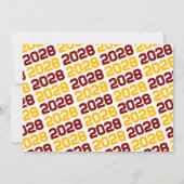 Maroon & Gold Modernes Abschluss Foto Einladung (Rückseite)