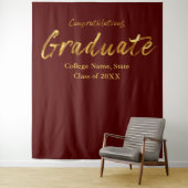 Maroon Gold Script Gratulationen Graduate Wandteppich (Beispiel)