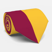 Maroon & Gold Split Color Krawatte (Gerollt)