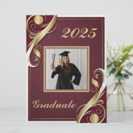 Maroon Gold White Abschluss 2025 Einladung