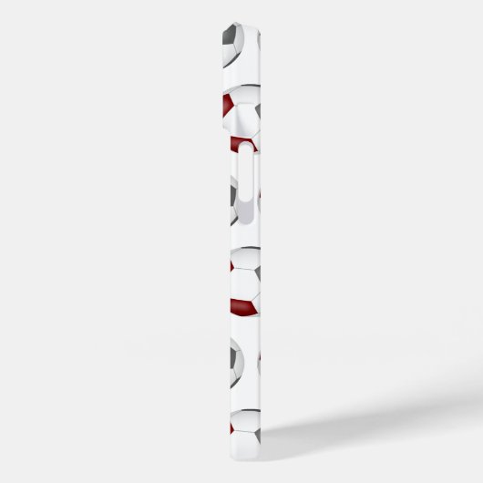 Maroon graue Fußballbälle Muster mit Monogramm Case-Mate iPhone Hülle (Rückseite / Links)