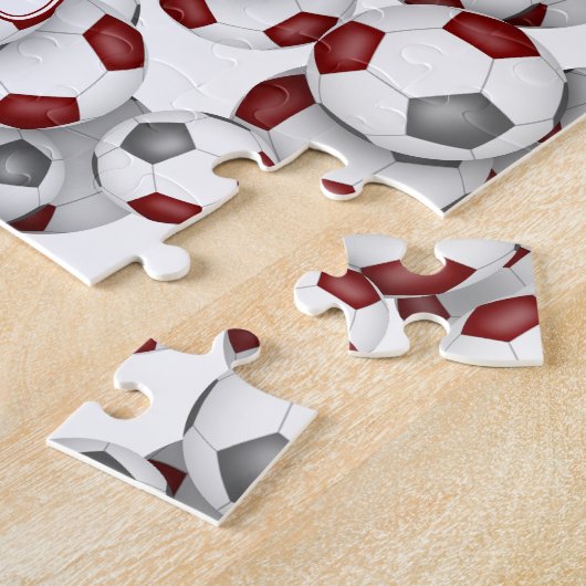 Maroon-Grauteam färbt Jungs-Fußball Puzzle (Seite)