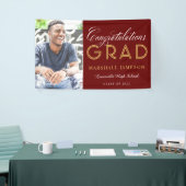 Maroon Herzlichen Glückwunsch Calligraphy Graduate Banner (Messeveranstaltung)