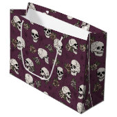 Maroon Lila Gothic Skulls und Rose Halloween Große Geschenktüte (Vorderseite Schrägansicht)