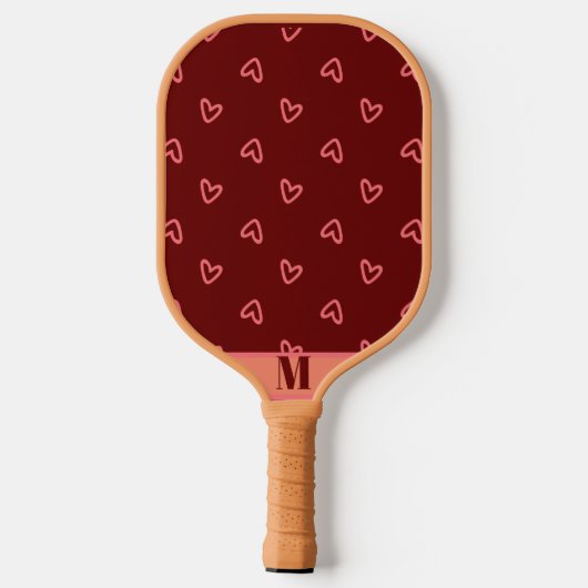 Maroon mit rosa Herz Modern Monogram Pickleball Schläger (Rückseite)