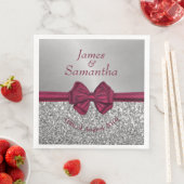 Maroon Satin Bow & Silver - Serviette (Beispiel)