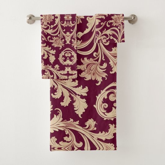Maroon und Beige Vintages Muster Badhandtuch Set (Insitu)