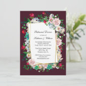 Maroon und Blumenrahmen Hochzeitsessen Probe Einladung (Stehend Vorderseite)