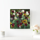 Maroon und Gelbe Tulips farbenfrohe Blumen Quadratische Wanduhr (Zuhause)