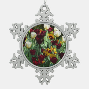 Maroon und Gelbe Tulips farbenfrohe Blumen Schneeflocken Zinn-Ornament