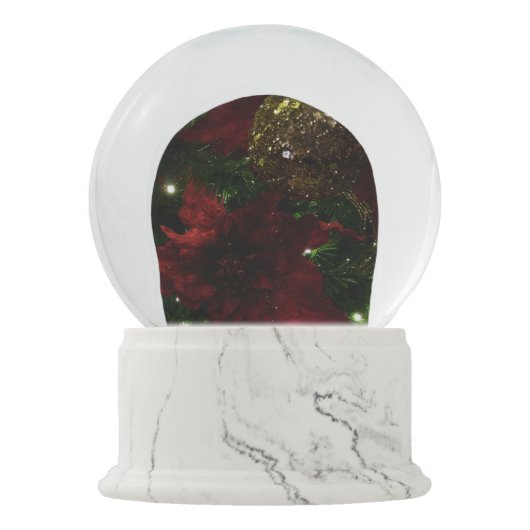 Maroon und Gold Weihnachtsbaum i Holiday Schneekugel (Vorderseite)