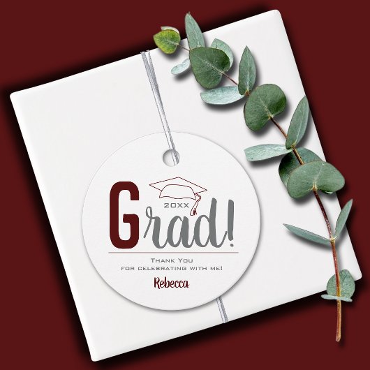 Maroon und Gray Graduation Cap Geschenkanhänger