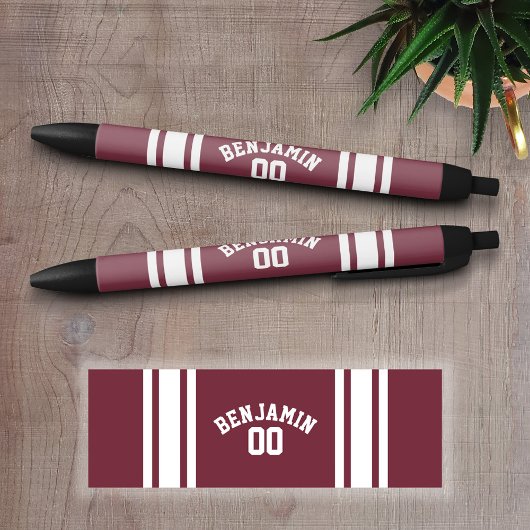 Maroon und White Jersey Stripes Individuelle Name Kugelschreiber