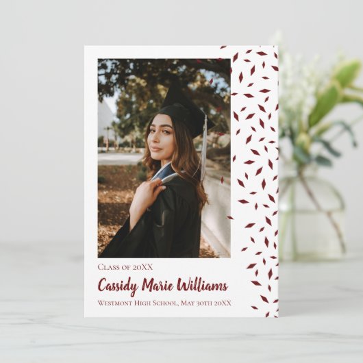 Maroon White Confetti Abschluss Ankündigung (Stehend Vorderseite)