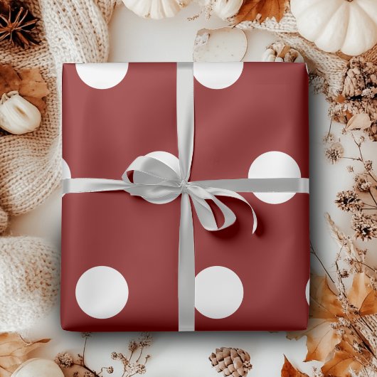 Maroon White Medium Polka Dots Geschenkpapier
