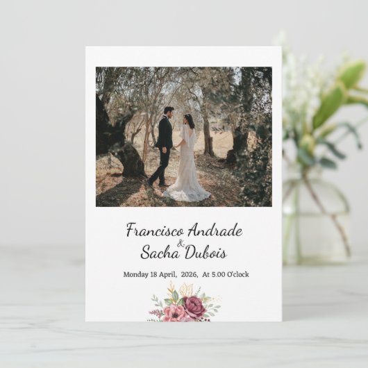 Maroon Wreath-Blume Hochzeit Speichern Sie die Dat (Stehend Vorderseite)