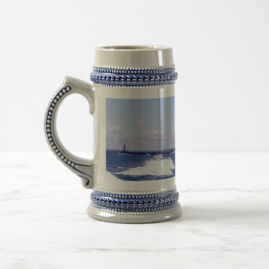 Marquette Wellenbrecher Stein Bierglas (Links)