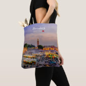 Marrakesch, Marokko - Djemaa el Fnaa-Platz Tasche (Von Nahem)
