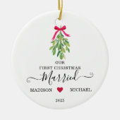 Married First Christmas Mistletoe Holiday Keramik Ornament (Vorne)