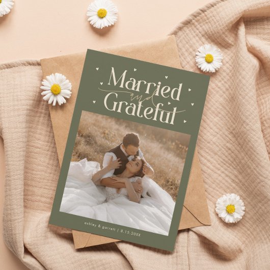 Married & Grateful Wedding Photo Sage Green Dankeskarte