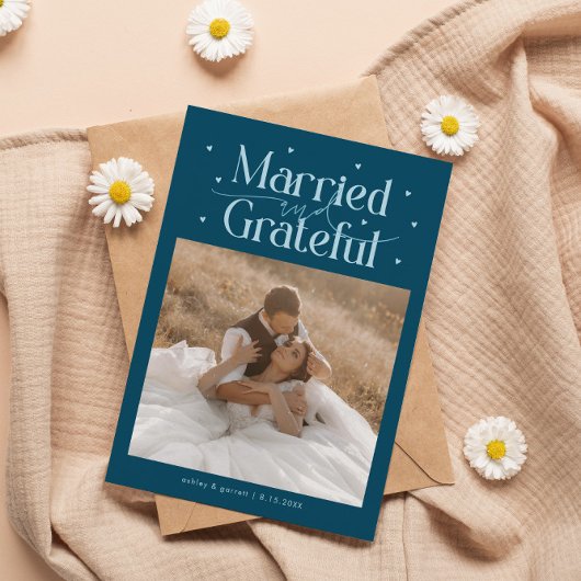 Married & Grateful Wedding Photo Teal Dankeskarte