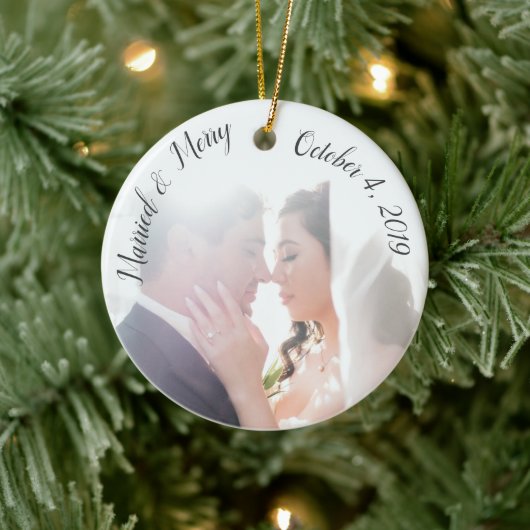 Married & Merry Custom Newlywed Foto Keramik Ornament (Baum)