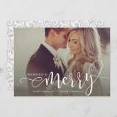 Married & Merry Holiday Photo Feiertagskarte (Vorne/Hinten)