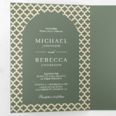 Marrokanisches Quatrefoil Boho Sage Green Arch Wed Dreifach Gefaltete Einladung (Innen Erste Seite)