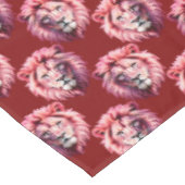 Marroter Löwenkopf-Design  Tischdecke (Schrägansicht)
