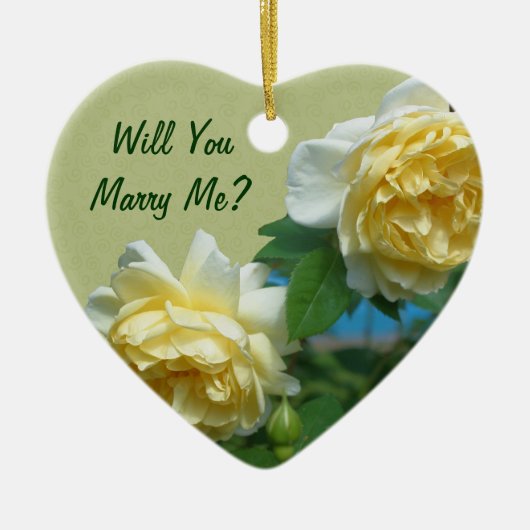 Marry Me Yellow Roses Verlobung Ornament (Vorne)