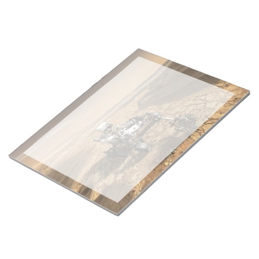 Mars 2020 rutschten auf der Oberfläche der Mars. Notizblock (angewinkelt)