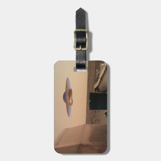 Mars InSight Alien UFO Saucer Begegnung Gepäckanhänger (Vorderseite vertikal)