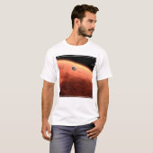 Mars Wissenschaftslabor nähernde Mars. T-Shirt (Vorne ganz)