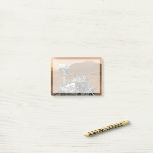 Mars Wissenschaftslabor Neugier Rover. 3 Post-it Klebezettel (Auf Schreibtisch)