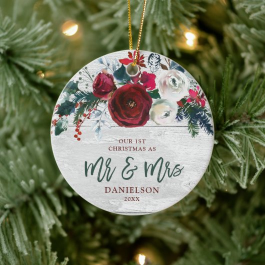 Marsala Greenery Personalisiert First Mr & Mrs. Keramik Ornament (Baum)