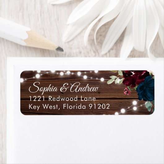 Marsala & Navy Blume Rustic Wood Wedding Adresse (Insitu)