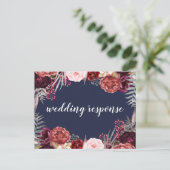 Marsala Peony Wedding RSVP Postkarten (Stehend Vorderseite)