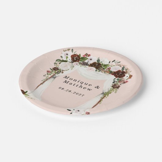 Marsala Pink Wasserfarbe Blumenkanopie Hochzeit Pappteller (Schrägansicht)