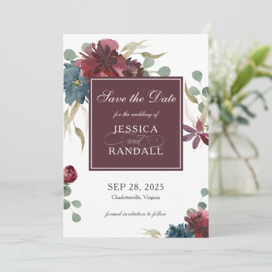 Marsala Rot und Navy Blumenhochzeit retten das Dat Save The Date (Stehend Vorderseite)
