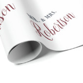 Marsala roter Skript-Herr u. Frau Wedding Geschenkpapier (Rolleneckpunkt)