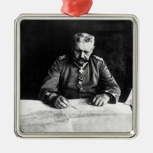 Marschall Paul von Hindenburg, 1914 Silbernes Ornament (Vorne)