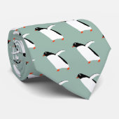 Marschierende Penguins auf einer Krawatte (Gerollt)