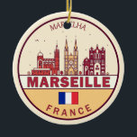 Marseille France City Skyline Emblem Keramik Ornament<br><div class="desc">Marseille minimalistisches,  farbenfrohes Kunstdesign mit Denkmälern und Sehenswürdigkeiten der Stadt in Frankreich.</div>